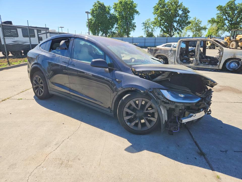 2024 Tesla Model X მანქანა იყიდება აუქციონზე, vin: 7SAXCDE57RF444592, აუქციონის ნომერი: 46948496