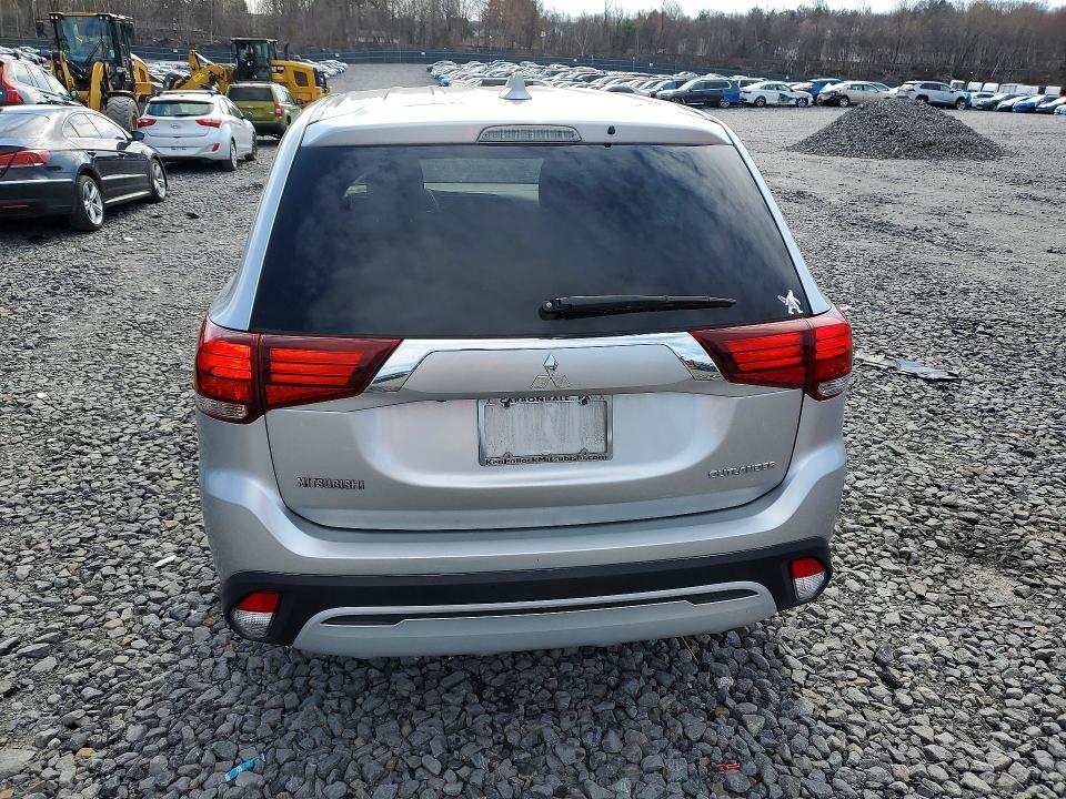 Продаж на аукціоні авто 2019 Mitsubishi Outlander, vin: JA4AD2A34KZ053564, номер лоту: 47593136