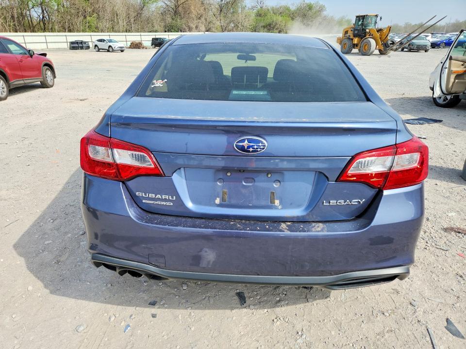47717406 :رقم المزاد ، 4S3BNAA62J3045170 vin ، 2018 Subaru Legacy مزاد بيع