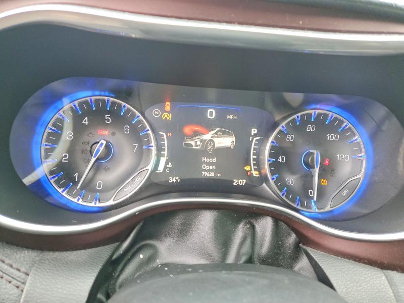 45958426 :رقم المزاد ، 2C4RC1GG5JR340551 vin ، 2018 Chrysler Pacifica مزاد بيع