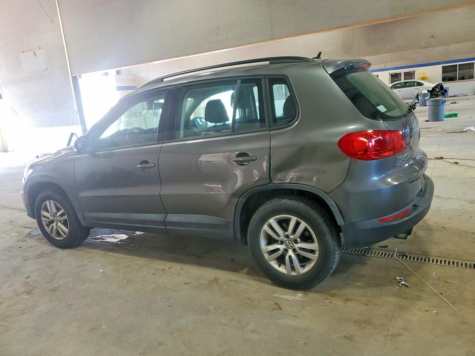 Aukcja sprzedaży 2016 Volkswagen Tiguan, vin: WVGBV7AX7GW573706, numer aukcji: 46900026
