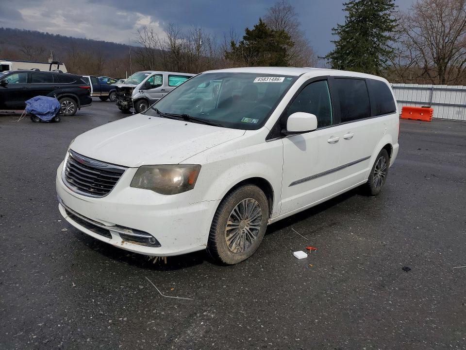 45831486 :رقم المزاد ، 2C4RC1HG8ER132636 vin ، 2014 Chrysler Town & Country مزاد بيع