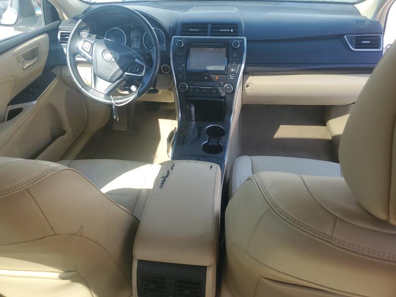 46232646 :رقم المزاد ، 4T1BF1FK9HU704591 vin ، 2017 Toyota Camry مزاد بيع