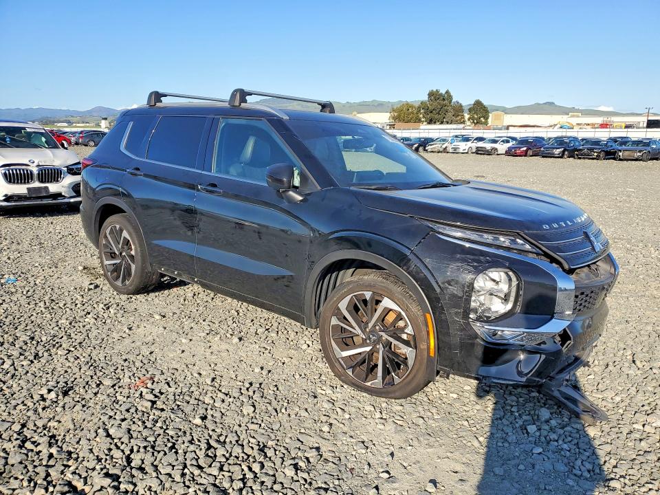 Продаж на аукціоні авто 2022 Mitsubishi Outlander, vin: JA4J3VA88NZ040014, номер лоту: 79069045