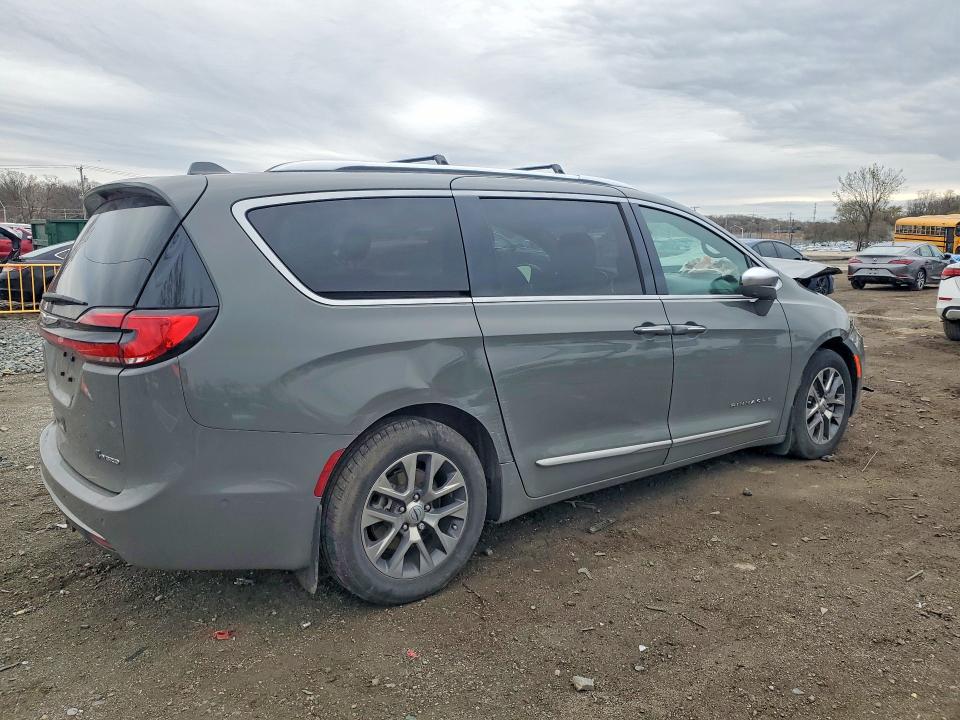 Продаж на аукціоні авто 2021 Chrysler Pacifica, vin: 2C4RC1N77MR572379, номер лоту: 47817766