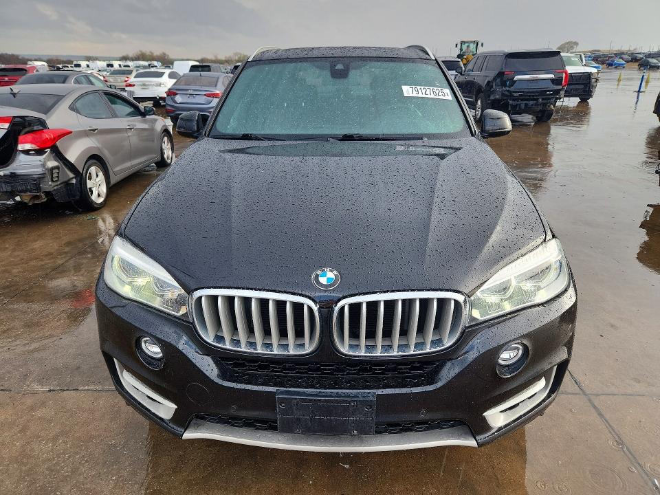 79127625 :رقم المزاد ، 5UXKR2C51J0Z15537 vin ، 2018 Bmw X5 مزاد بيع