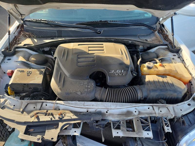 Продажа на аукционе авто 2015 Chrysler 300, vin: 2C3CCAAG5FH904067, номер лота: 46176686