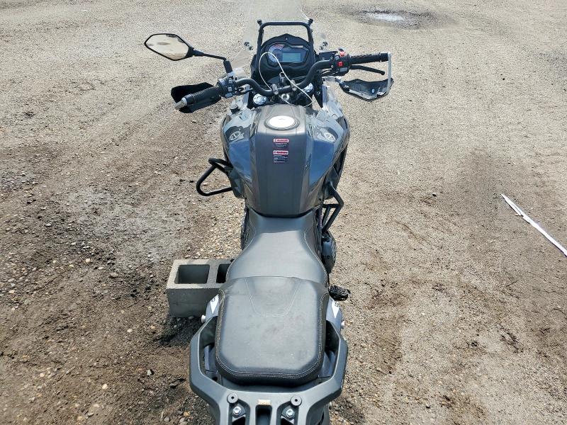 41922266 :رقم المزاد ، LBBPHF058NBD49843 vin ، 2022 Benelli Trk Series مزاد بيع