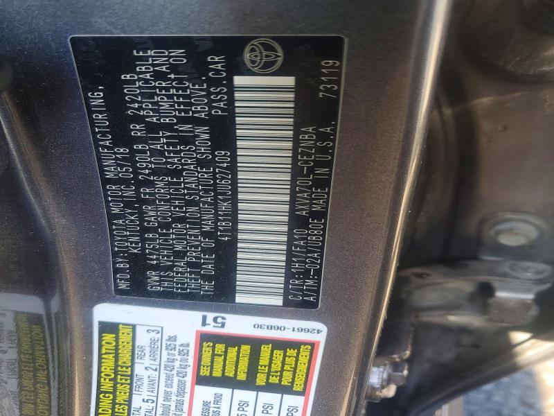 46679606 :رقم المزاد ، 4T1B11HK1JU627409 vin ، 2018 Toyota Camry مزاد بيع