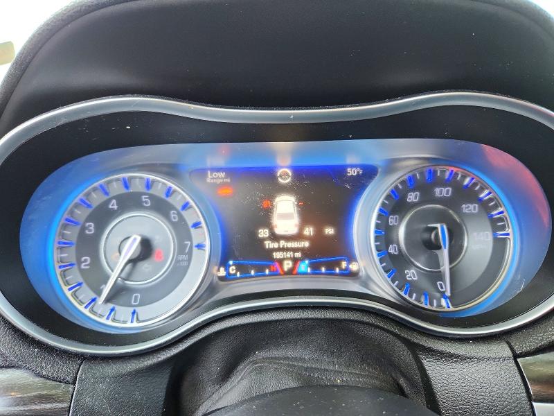 Продажа на аукционе авто 2015 Chrysler 300, vin: 2C3CCAAG1FH882357, номер лота: 46809016