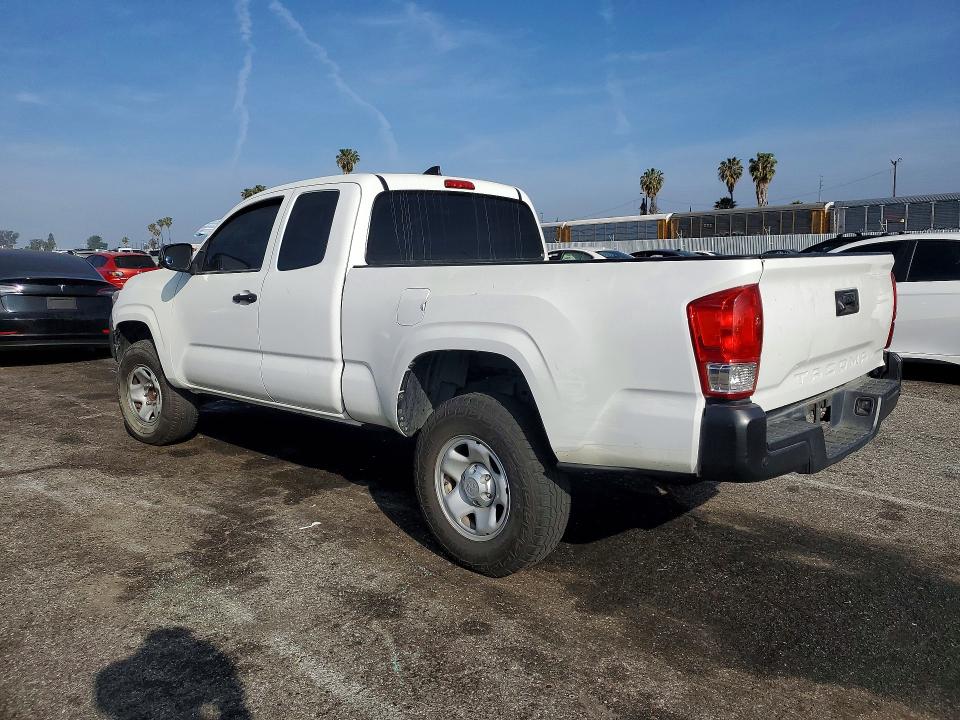 47760406 :رقم المزاد ، 5TFRX5GN1JX112123 vin ، 2018 Toyota Tacoma مزاد بيع