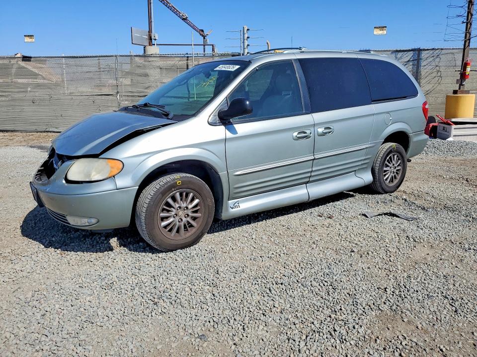 45848626 :رقم المزاد ، 2C8GP64L33R211137 vin ، 2003 Chrysler Town & Country مزاد بيع