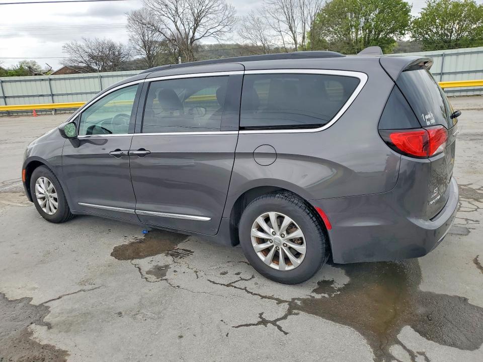 Продажа на аукционе авто 2017 Chrysler Pacifica, vin: 2C4RC1BG0HR500997, номер лота: 47955006