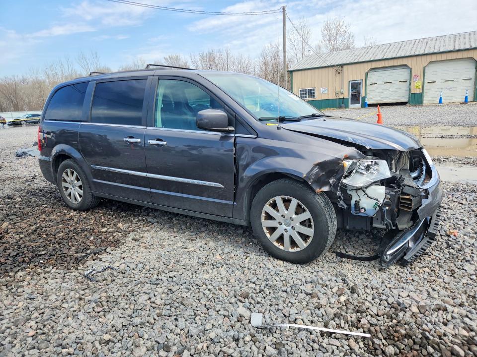 77216045 :رقم المزاد ، 2C4RC1BG1FR562552 vin ، 2015 Chrysler Town & Country مزاد بيع