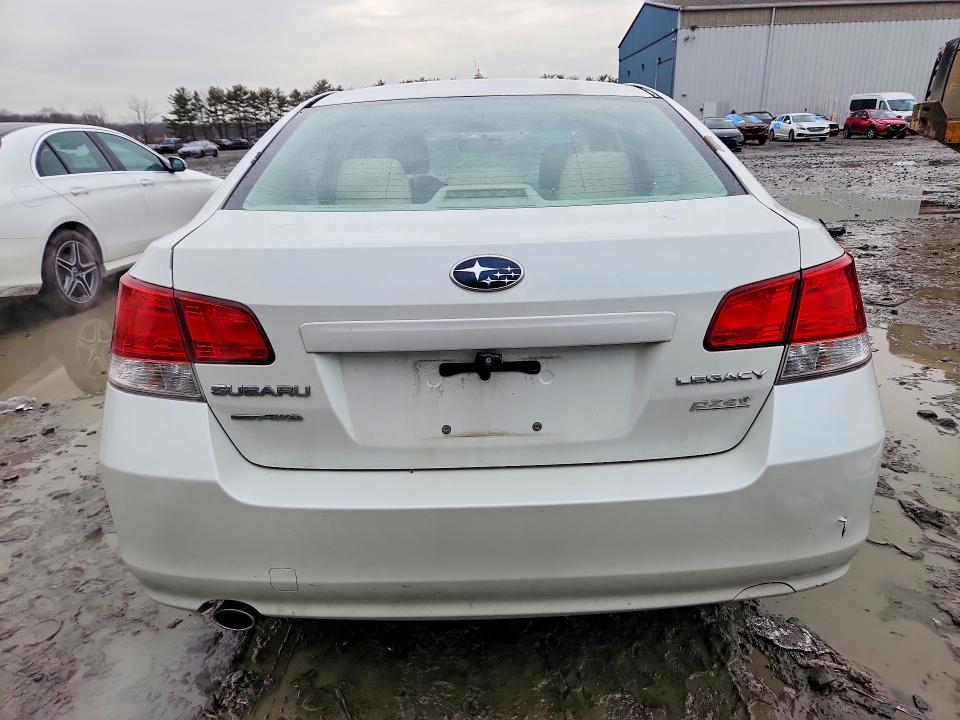 2011 Subaru Legacy მანქანა იყიდება აუქციონზე, vin: 4S3BMBC64B3217965, აუქციონის ნომერი: 79106015