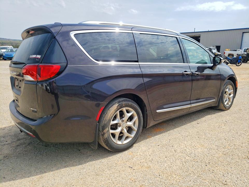 47242756 :رقم المزاد ، 2C4RC1GG8KR523282 vin ، 2019 Chrysler Pacifica مزاد بيع