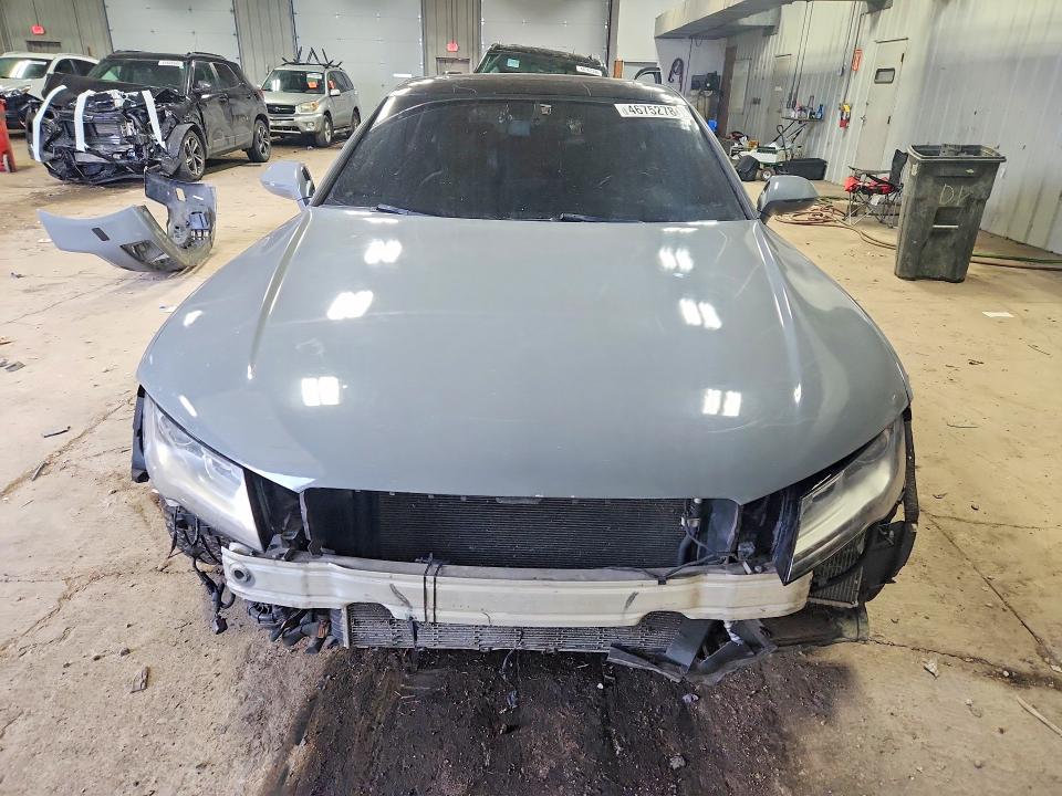 2015 Audi A7 მანქანა იყიდება აუქციონზე, vin: WAUWGAFC2FN004394, აუქციონის ნომერი: 46752786