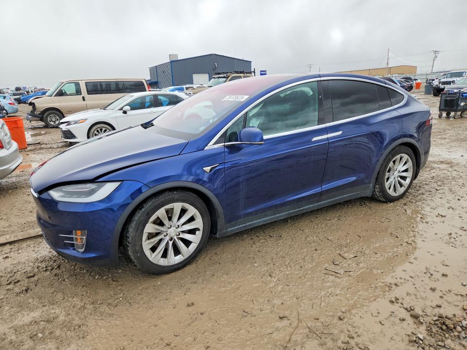 79170625 :رقم المزاد ، 5YJXCAE26JF126064 vin ، 2018 Tesla Model X مزاد بيع