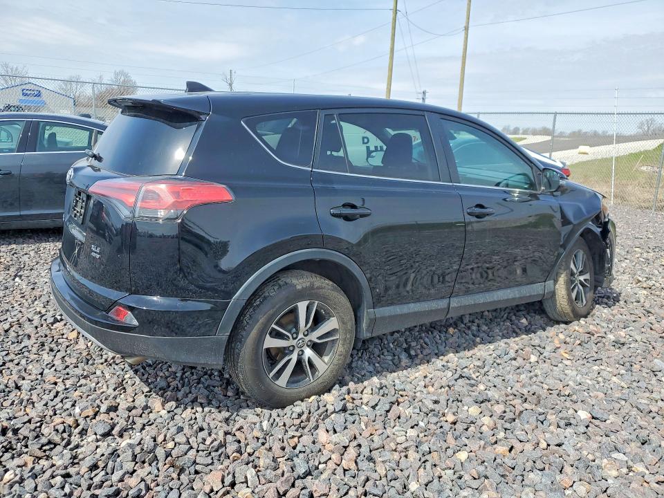 Продаж на аукціоні авто 2018 Toyota Rav4, vin: 2T3RFREV9JW821349, номер лоту: 47553236