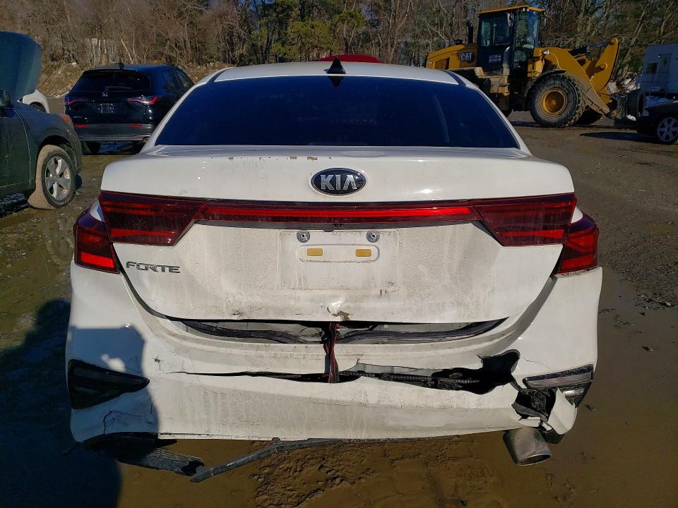 41582476 :رقم المزاد ، 3KPF24AD2LE243933 vin ، 2020 Kia Forte مزاد بيع