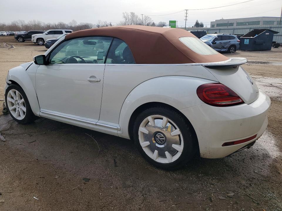 46750256 :رقم المزاد ، 3VW5DAAT5KM500936 vin ، 2019 Volkswagen Beetle مزاد بيع