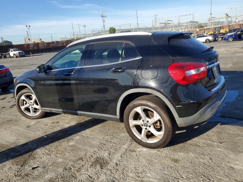78735695 :رقم المزاد ، WDCTG4EB5JJ454907 vin ، 2018 Mercedes-benz Gla مزاد بيع