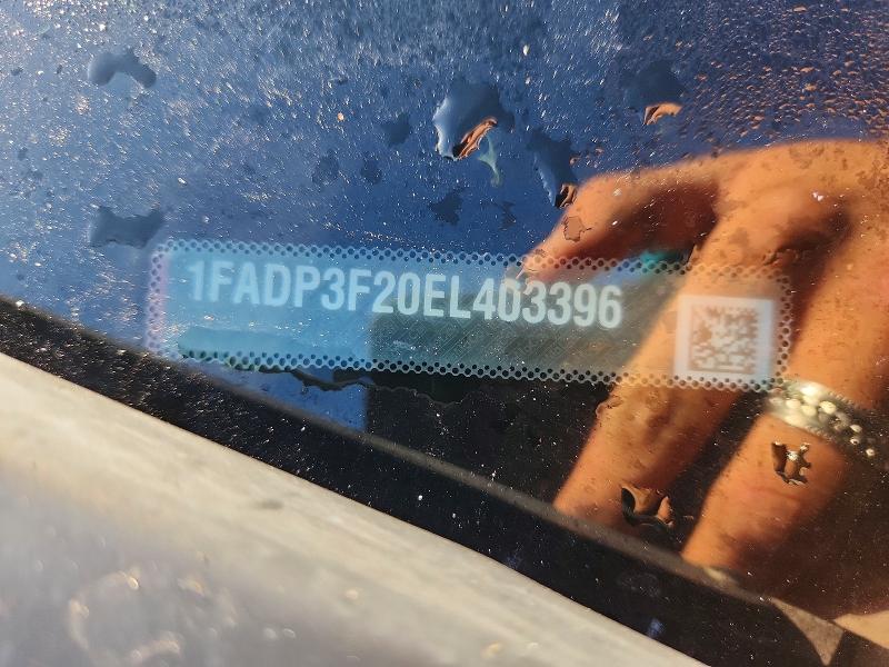 2014 Ford Focus მანქანა იყიდება აუქციონზე, vin: 1FADP3F20EL403396, აუქციონის ნომერი: 46305936