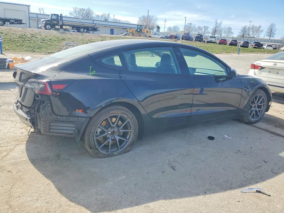Продажа на аукционе авто 2023 Tesla Model 3, vin: 5YJ3E1EA1PF459894, номер лота: 47010966