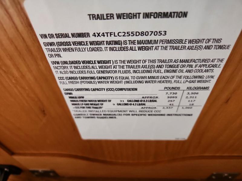 2005 Foresriver Flagstaff Lite Weight Trailers მანქანა იყიდება აუქციონზე, vin: 4X4TFLC255D807053, აუქციონის ნომერი: 45834056
