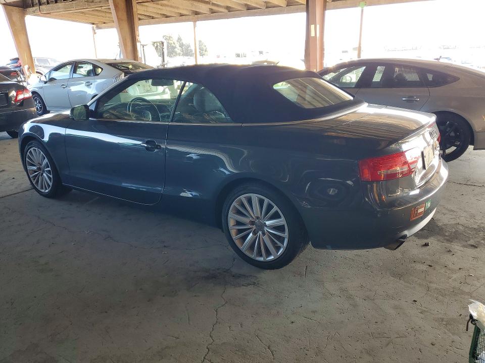 Продажа на аукционе авто 2010 Audi A5, vin: WAULFAFH9AN023437, номер лота: 41973786