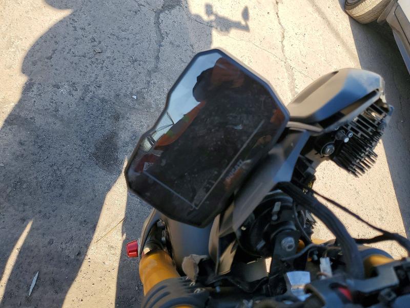 Aukcja sprzedaży 2022 Ducati Streetfighter, vin: ZDMFAKNWXNB007022, numer aukcji: 47983656