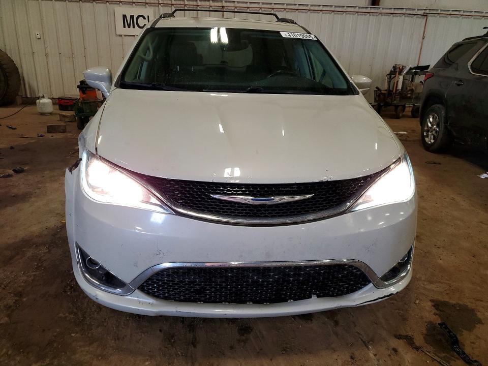2017 Chrysler Pacifica მანქანა იყიდება აუქციონზე, vin: 2C4RC1EGXHR653656, აუქციონის ნომერი: 41619006