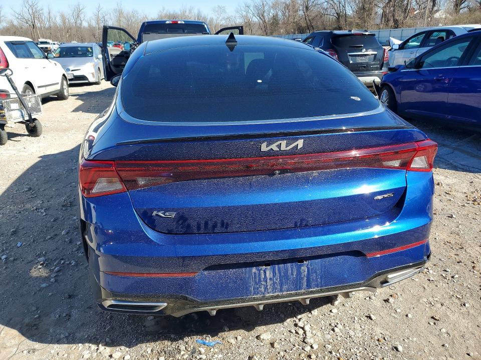 2022 Kia K5 მანქანა იყიდება აუქციონზე, vin: 5XXG64J26NG086229, აუქციონის ნომერი: 46620606
