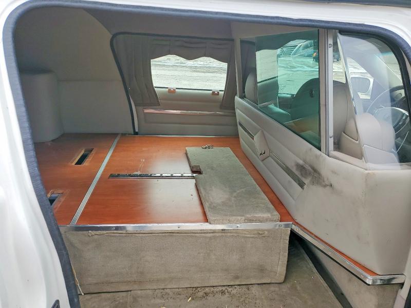 Продаж на аукціоні авто 2000 Cadillac Professional Chassis, vin: 1GEEH90Y2YU551034, номер лоту: 77924465