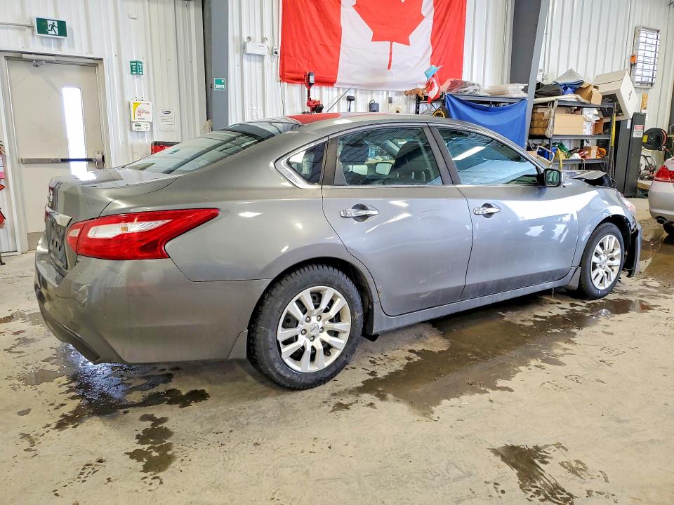 46092676 :رقم المزاد ، 1N4AL3AP2GN310694 vin ، 2016 Nissan Altima مزاد بيع