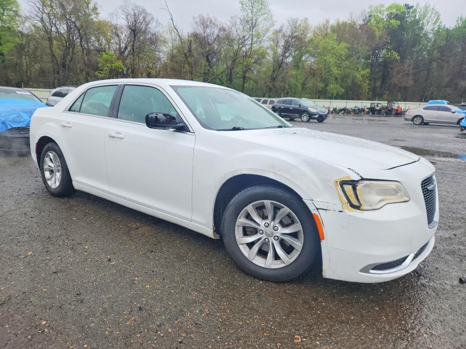 Продаж на аукціоні авто 2015 Chrysler 300, vin: 2C3CCAAG1FH930617, номер лоту: 41784756