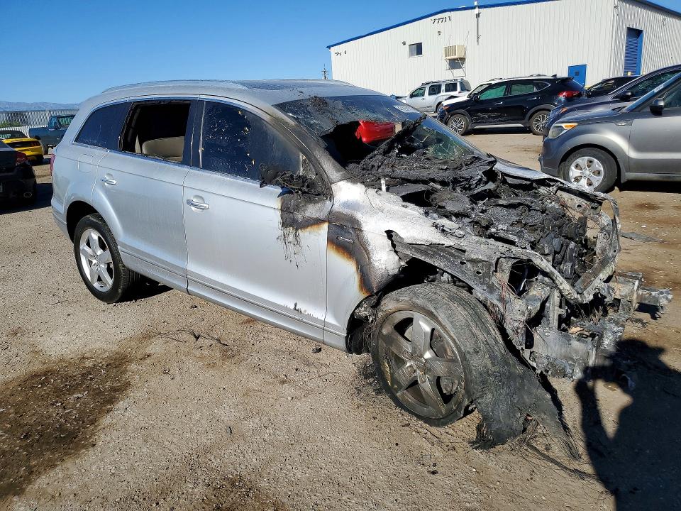 Продаж на аукціоні авто 2015 Audi Q7, vin: WA1LGAFE2FD006556, номер лоту: 47297176