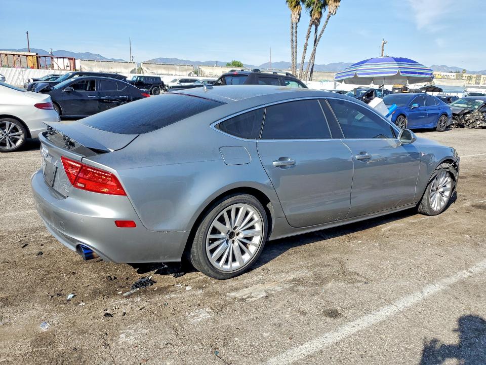 Продажа на аукционе авто 2014 Audi A7, vin: WAUWGAFC7EN074732, номер лота: 46295466