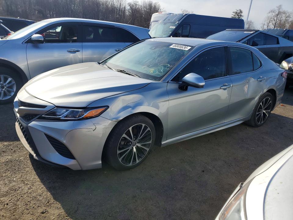 Продажа на аукционе авто 2020 Toyota Camry, vin: 4T1G11AK1LU953844, номер лота: 46885636