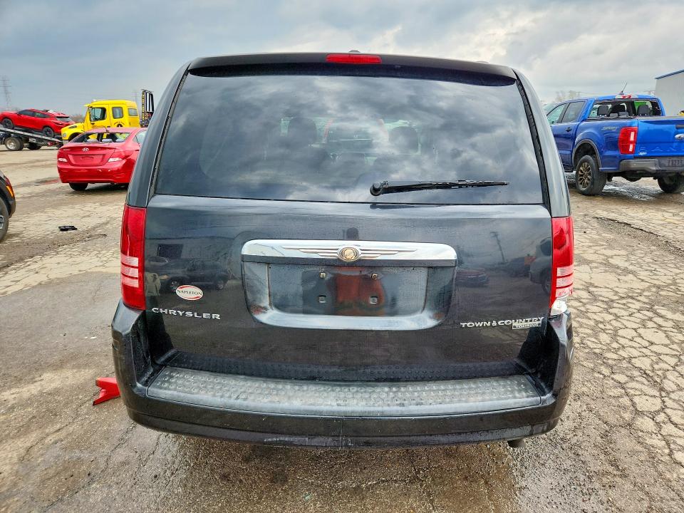 48271556 :رقم المزاد ، 2A4RR5D13AR422309 vin ، 2010 Chrysler Town & Country مزاد بيع