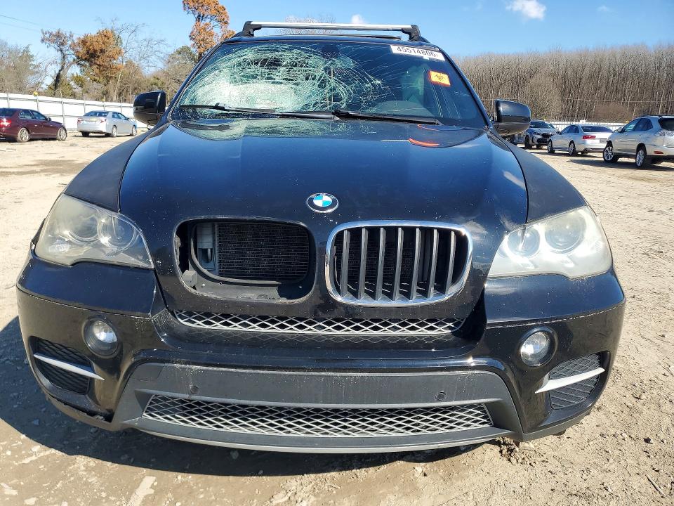 45514806 :رقم المزاد ، 5UXZV4C57D0E11572 vin ، 2013 Bmw X5 مزاد بيع