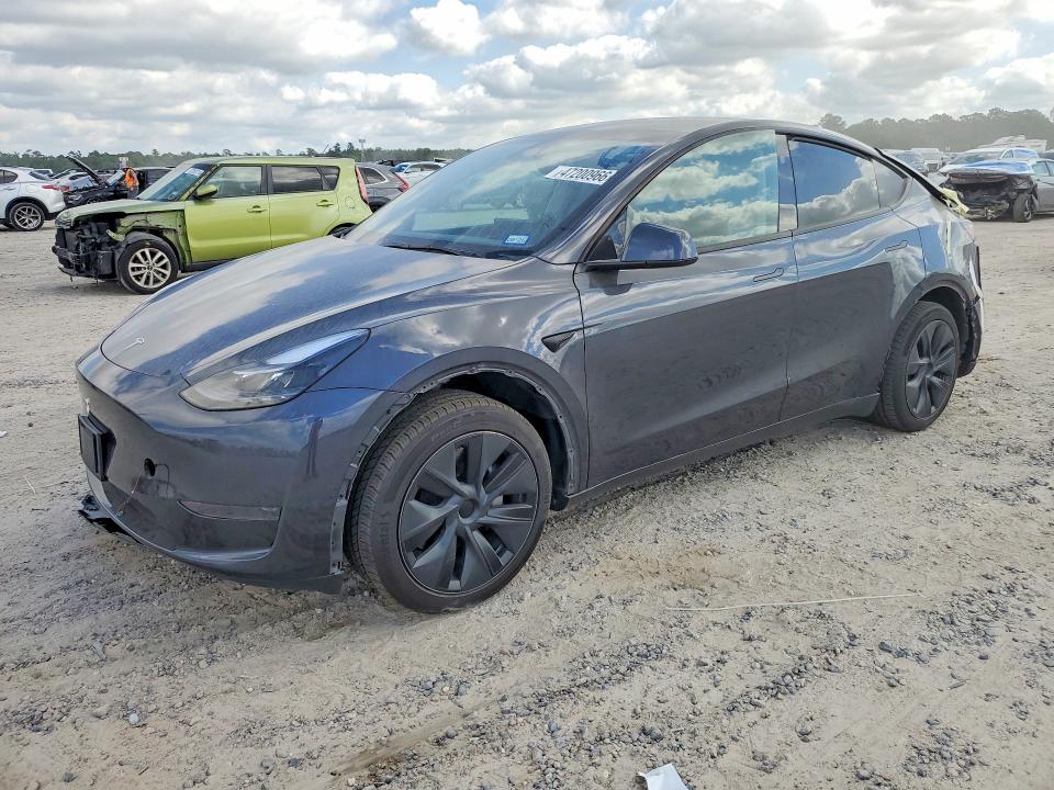 Продаж на аукціоні авто 2024 Tesla Model Y, vin: 7SAYGDED9RA328338, номер лоту: 47200966