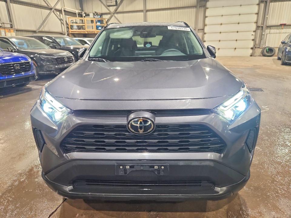 Продаж на аукціоні авто 2022 Toyota Rav4, vin: 2T3R1RFV7NC281598, номер лоту: 47038236