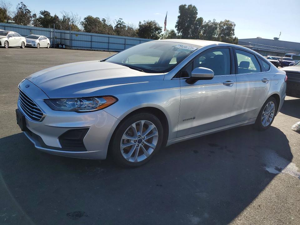 Aukcja sprzedaży 2019 Ford Fusion, vin: 3FA6P0LU7KR179182, numer aukcji: 79496725