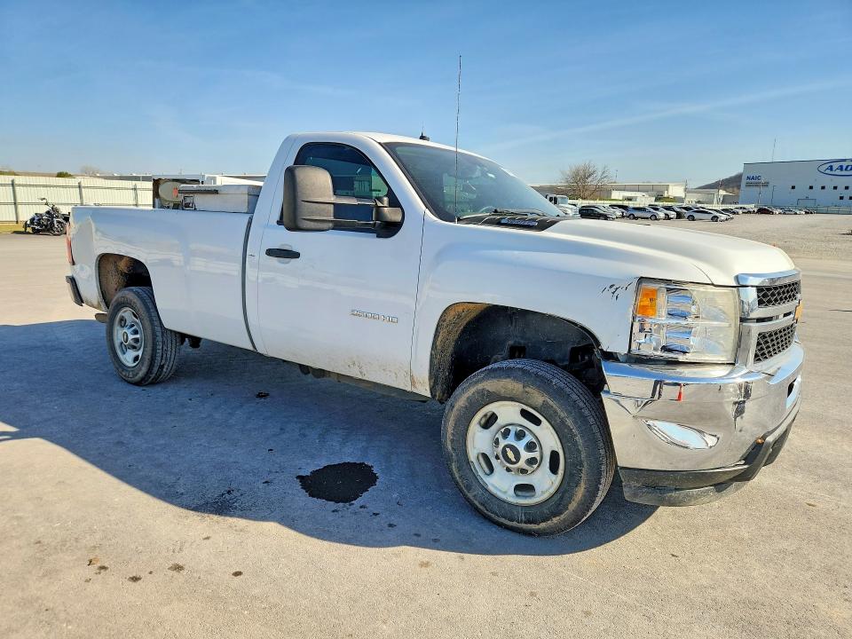 45813336 :رقم المزاد ، 0K0733085696 vin ، 2012 Chevrolet Silverado مزاد بيع