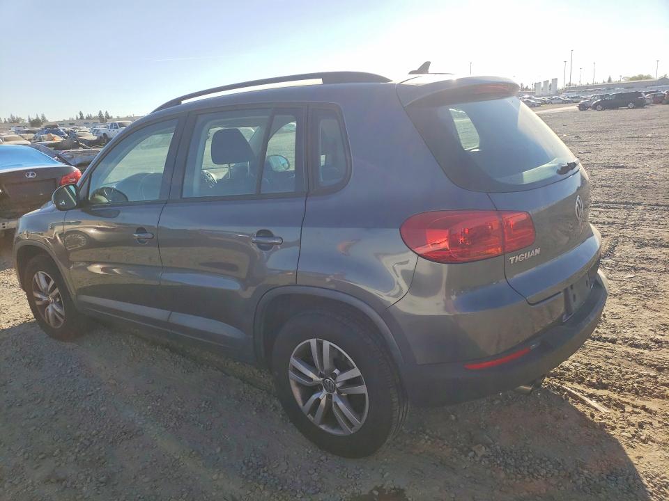Продажа на аукционе авто 2015 Volkswagen Tiguan, vin: WVGAV7AX8FW597183, номер лота: 45549816