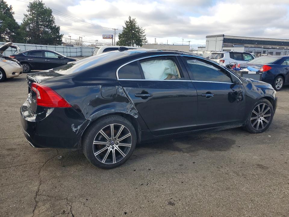 Aukcja sprzedaży 2017 Volvo S60, vin: LYV402TM8HB129758, numer aukcji: 79359665