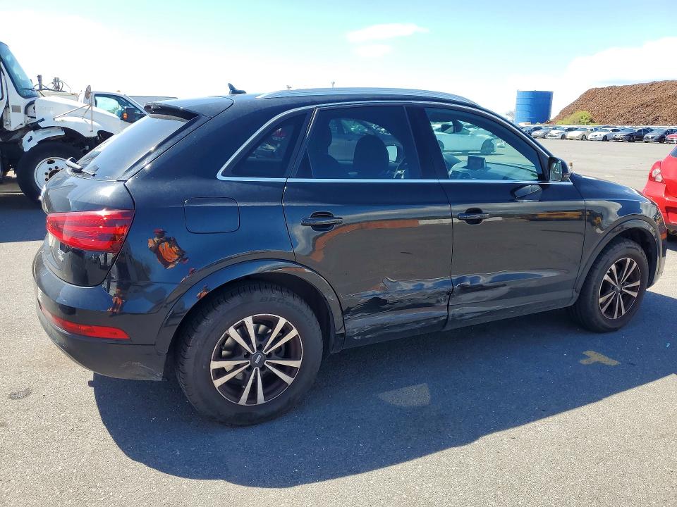 Продаж на аукціоні авто 2015 Audi Q3, vin: WA1GFCFS3FR014528, номер лоту: 41588296