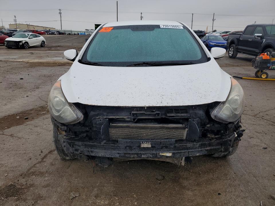 Продажа на аукционе авто 2017 Hyundai Elantra, vin: KMHD35LH7HU381627, номер лота: 79913005