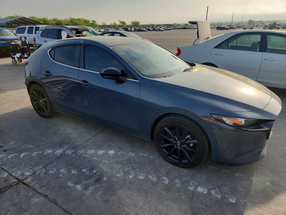 Продаж на аукціоні авто 2022 Mazda 3, vin: JM1BPALLXN1518330, номер лоту: 47570596